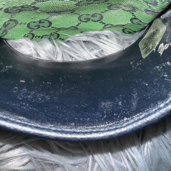 SOLD Authentic Gucci Slides - Picture 7 of 11